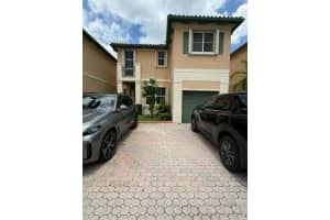 14381 NW 83rd Ave, Miami Lakes, FL 33016, Sold 09/06/24