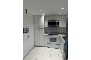 400 Kings Point Dr APT 719, Sunny Isles Beach, FL 33160, - MLS#A11600345