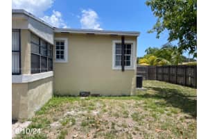 2504 Wiley Ct, Hollywood, FL 33020, Sold 11/20/24