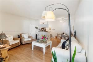 9723 Hammocks Blvd APT 202, Miami, FL 33196, Sold 08/29/24