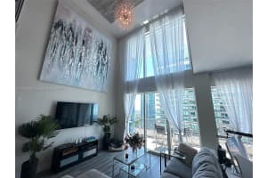 60 SW 13th St, Miami, FL 33130, Sold 09/25/24