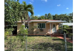 250 NW 98th St, Miami, FL 33150, Sold 12/20/24