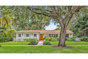 374 NE 92nd St, Miami Shores, FL 33138, Sold 10/17/24