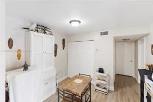 15630 SW 80th St # I-102, Miami, FL 33193, Sold 11/20/24