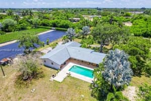 18301 SW 262nd St, Homestead, FL 33031, Sold 09/10/24