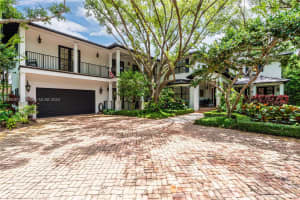 6835 SW 101st St, Pinecrest, FL 33156, Sold 11/12/24