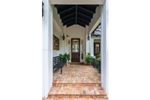 6835 SW 101st St, Pinecrest, FL 33156, Sold 11/12/24