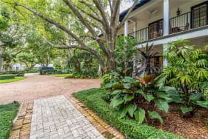 6835 SW 101st St, Pinecrest, FL 33156, Sold 11/12/24
