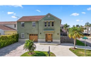 11921 SW 271st Terrace, Homestead, FL 33032, Sold 08/09/24