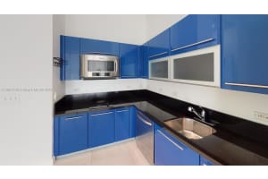Vizcayne, 253 NE 2nd St APT 311, Miami, FL 33132, Sold 07/24/24