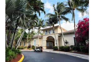 2457 Centergate Dr APT 305, Miramar, FL 33025, Sold 07/22/24