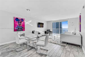 1200 Brickell Bay Dr, Miami, FL 33131, Sold 07/31/24