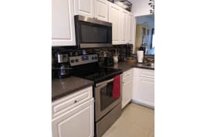 949 SW 7th Plaza, Florida City, FL 33034, Sold 08/08/24