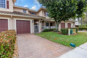 3230 Fairway Cir #15, Davie, FL 33328, Sold 04/16/25