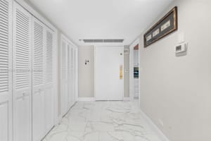 1800 NE 114th St APT 401, Miami, FL 33181, Sold 09/23/24