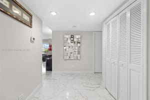 1800 NE 114th St APT 401, Miami, FL 33181, Sold 09/23/24