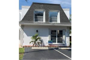 917 NE 27th Ave, Hallandale Beach, FL 33009, Sold 07/24/24