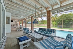 16845 SW 82nd Ct, Palmetto Bay, FL 33157, Sold 11/14/24