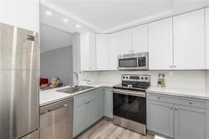 2800 Somerset Dr, Lauderdale Lakes, FL 33311, Sold 06/05/24