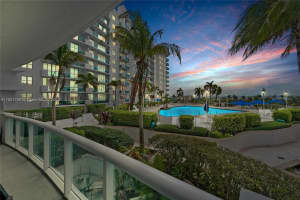 7900 Harbor Island Dr APT 617, North Bay Village, FL 33141, Sold 12/16/24