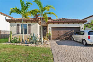 2592 SE 3rd St, Homestead, FL 33033, Sold 08/12/24