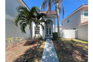 1042 NW 125th Ave, Sunrise, FL 33323, Sold 11/08/24