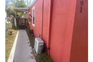 21791 NW 2nd Ct, Pembroke Pines, FL 33029, Sold 10/22/24