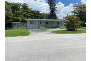 1739 Sw 28th Ter, Fort Lauderdale