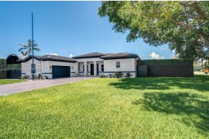 8180 SW 187th St, Cutler Bay, FL 33157, Sold 12/30/24
