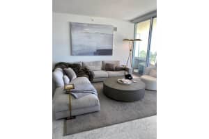 5775 Collins Ave APT 402, Miami Beach, FL 33140, Sold 09/16/24