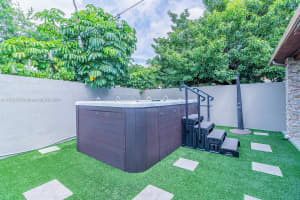 18336 NW 61st Pl, Hialeah, FL 33015, Sold 08/13/24