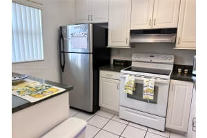 10330 NW 11th St #106, Pembroke Pines, FL 33026, Sold 08/05/24