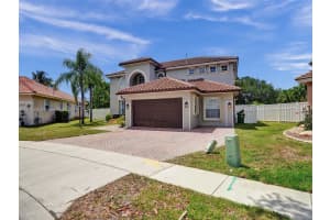 2300 NW 127th Ave, Pembroke Pines, FL 33028, Sold 12/06/24