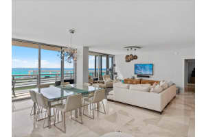 6799 Collins Ave APT 702, Miami Beach, FL 33141, - MLS#A11602710