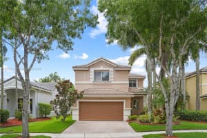 935 Phoenix Way, Weston, FL 33327, Sold 08/29/24