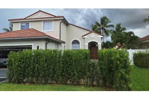 18906 NW 10th St, Pembroke Pines, FL 33029, Sold 09/09/24