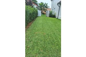 18906 NW 10th St, Pembroke Pines, FL 33029, Sold 09/09/24