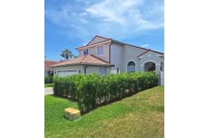 18906 NW 10th St, Pembroke Pines, FL 33029, Sold 09/09/24