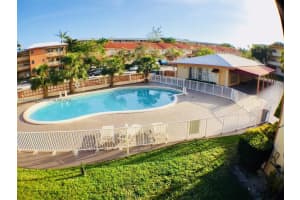 11855 Ne 19th Dr 1, North Miami