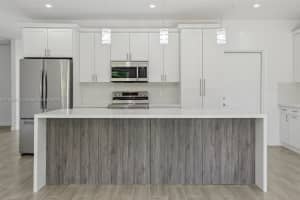 1511 NW 10th Ave, Fort Lauderdale, FL 33311, Sold 10/16/24