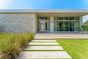 9301 SW 120th St, Miami, FL 33186, Sold 02/27/25