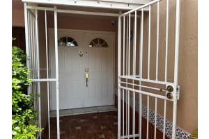 12334 SW 10th St, Miami, FL 33184, Sold 10/18/24