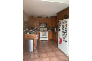10896 NW 4th Dr, Coral Springs, FL 33071, Sold 08/29/24