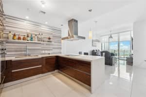 1100 Biscayne Blvd UNIT 4303, Miami, FL 33132, Sold 12/06/24