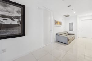 1100 Biscayne Blvd UNIT 4303, Miami, FL 33132, Sold 12/06/24