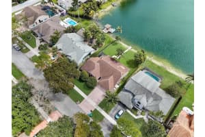 5726 SW 89th Way, Cooper City, FL 33328, Sold 07/26/24