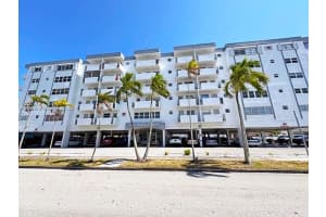 1720 Jefferson St APT 404, Hollywood, FL 33020, Sold 10/17/24