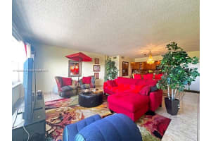 1720 Jefferson St APT 404, Hollywood, FL 33020, Sold 10/17/24