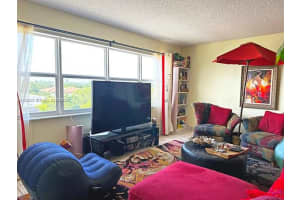 1720 Jefferson St APT 404, Hollywood, FL 33020, Sold 10/17/24