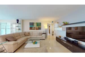 1912 S Ocean Dr 12C, Hallandale Beach, FL 33009 - MLS#A11603748